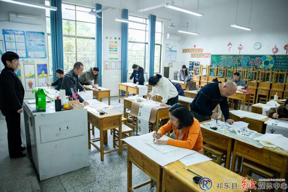 w_图片2.jpg w_图片2.jpg