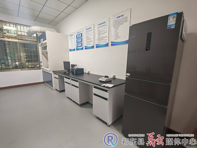 w_图片2.jpg.png w_图片2.jpg.png