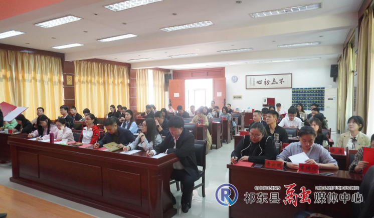 县中青班举办红色经典诵读比赛