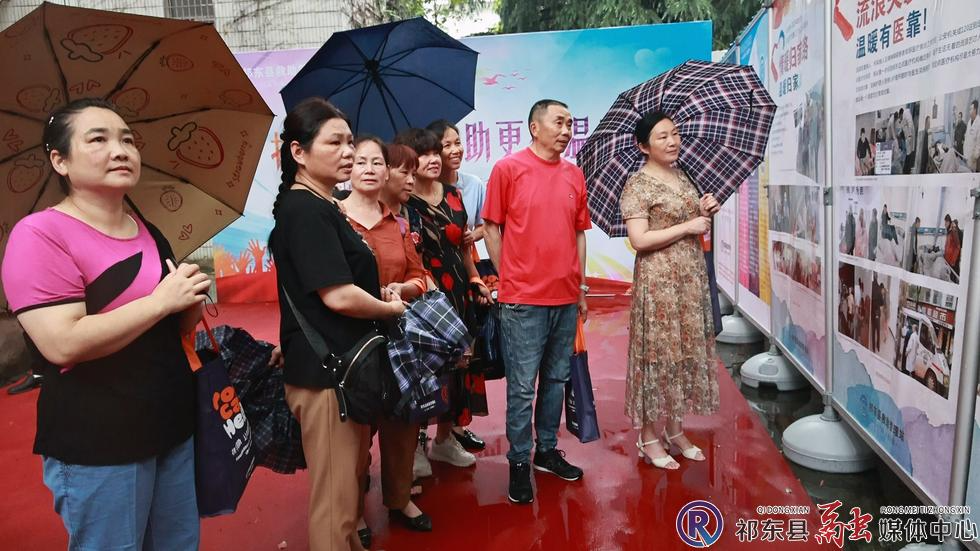 我县举办救助机构“开放日”宣传活动