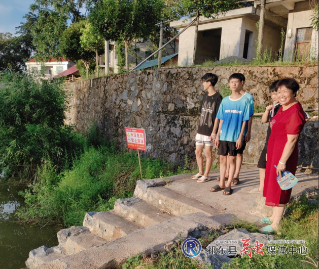 过水坪镇做实“党建+”筑牢防溺水“生命线”