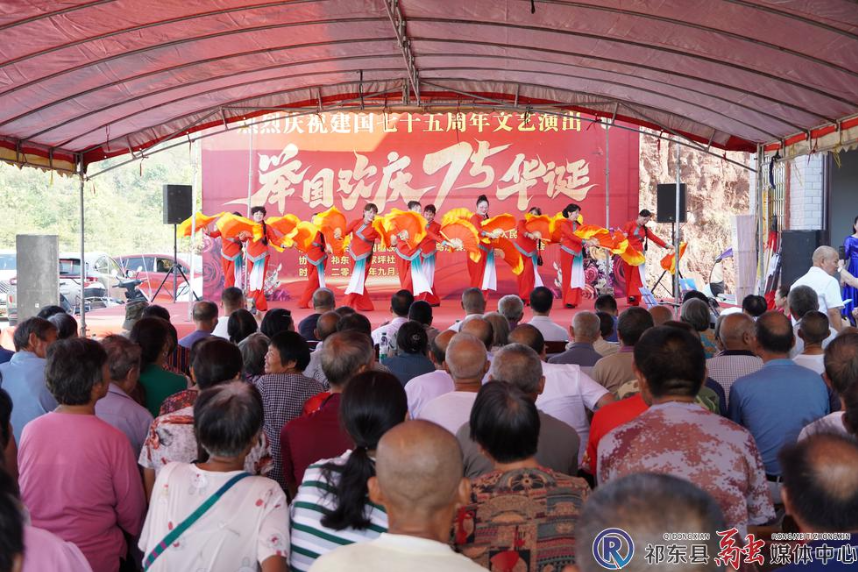迎国庆丨鸟江镇大成村欢庆国庆 尽享文化“盛宴”