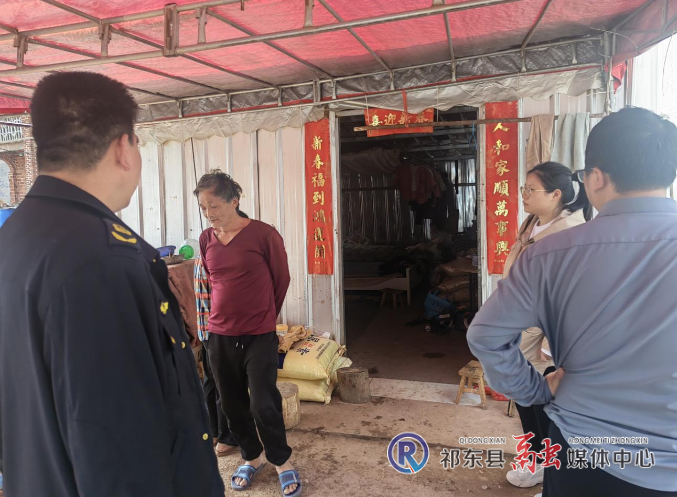 温暖的执法  从非法捕鱼者成为护渔员