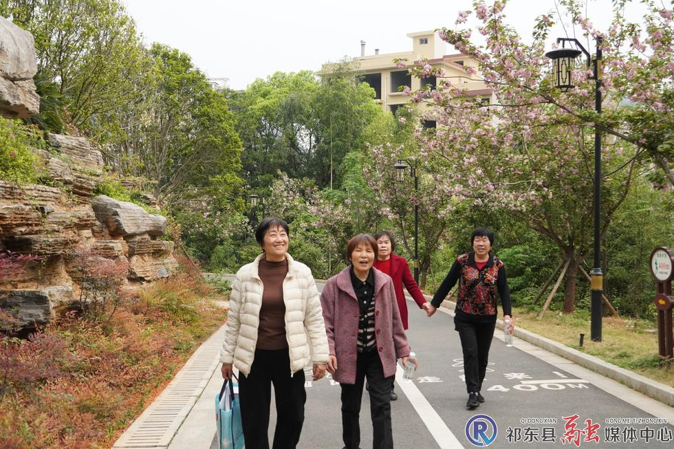 曲艺文化公园樱花上线！一起邂逅春日浪漫花海