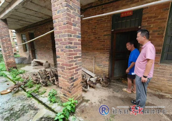 城连墟乡：入户走访送帮扶 养殖兴业稳增收