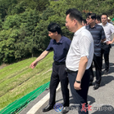 雷华调研水库除险加固及防汛工作