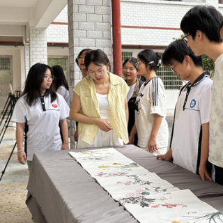 祁东一中举行“文化韵脉·水墨交融”教学成果展