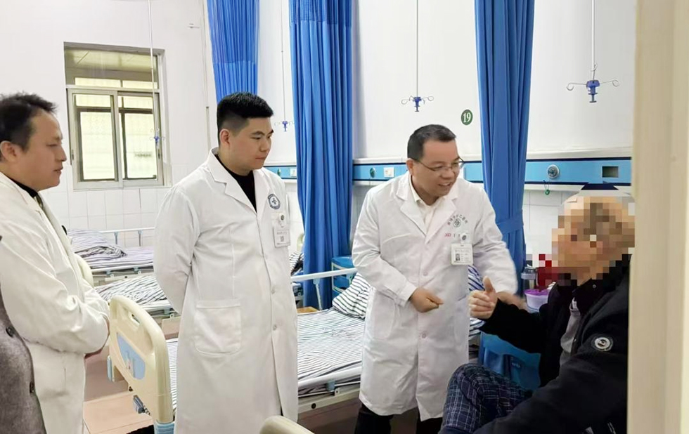 图片2122.jpg 图片2122.jpg