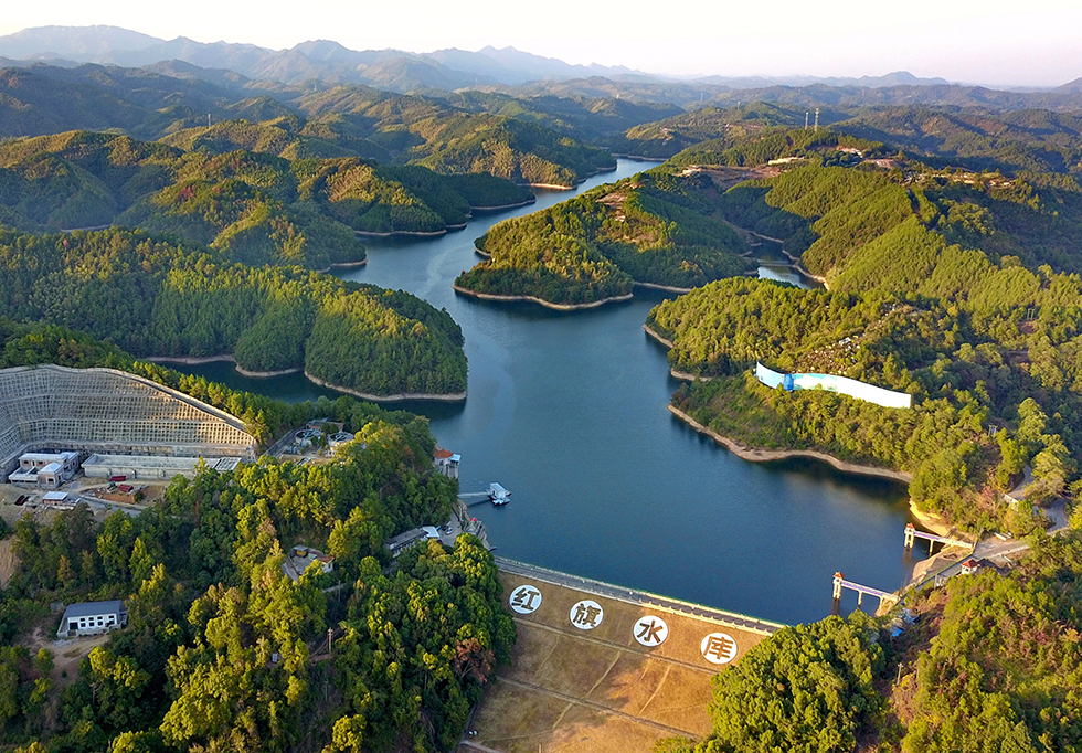 红旗水库=-王祖勇.jpg 红旗水库=-王祖勇.jpg