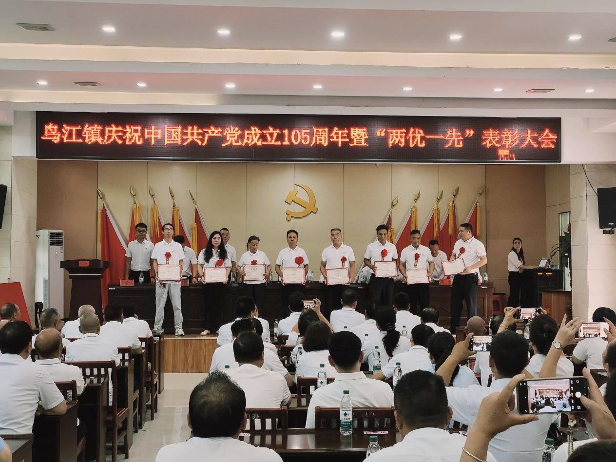 图片002.jpg 图片002.jpg