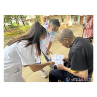 石亭子镇卫生院开展肺结核现场症状筛查