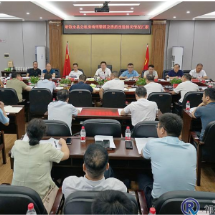 雷华：攻坚克难、全力推进公租房清理整顿和提质改造工作