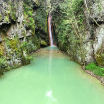 藏在风石堰的山水秘境，花屋瀑布邀您赴一场山林之约