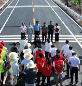 金桥镇金龙路正式通车 便民利民暖心