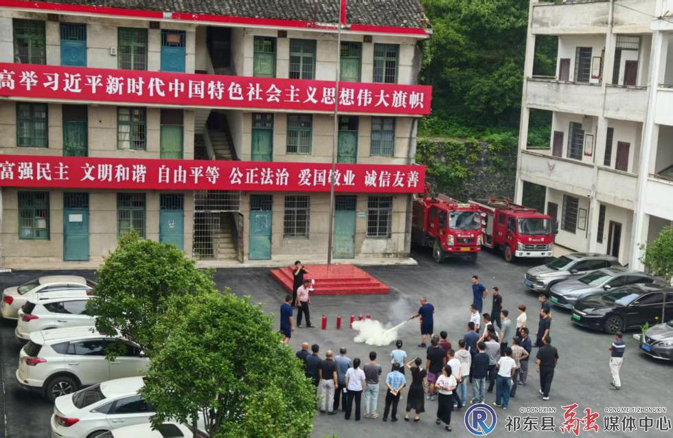 w_图片3.jpg w_图片3.jpg
