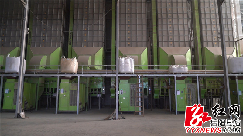 9b8cfc66e0d539557bde3a2e81fd9945.jpg 9b8cfc66e0d539557bde3a2e81fd9945.jpg