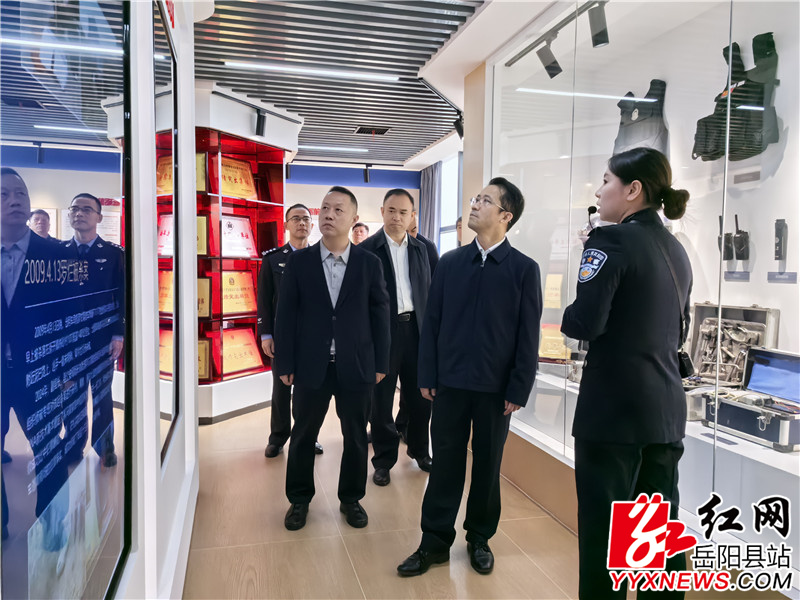 68ffe92c3e9230b16d5f9d55c0869ed7.jpg 68ffe92c3e9230b16d5f9d55c0869ed7.jpg