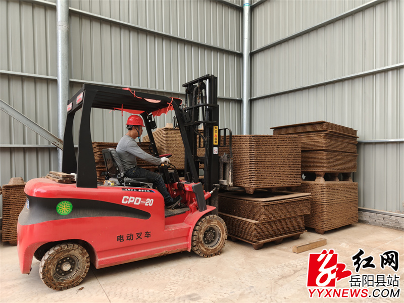 9f43a6a767cb7f454bd99a8650104325.jpg 9f43a6a767cb7f454bd99a8650104325.jpg