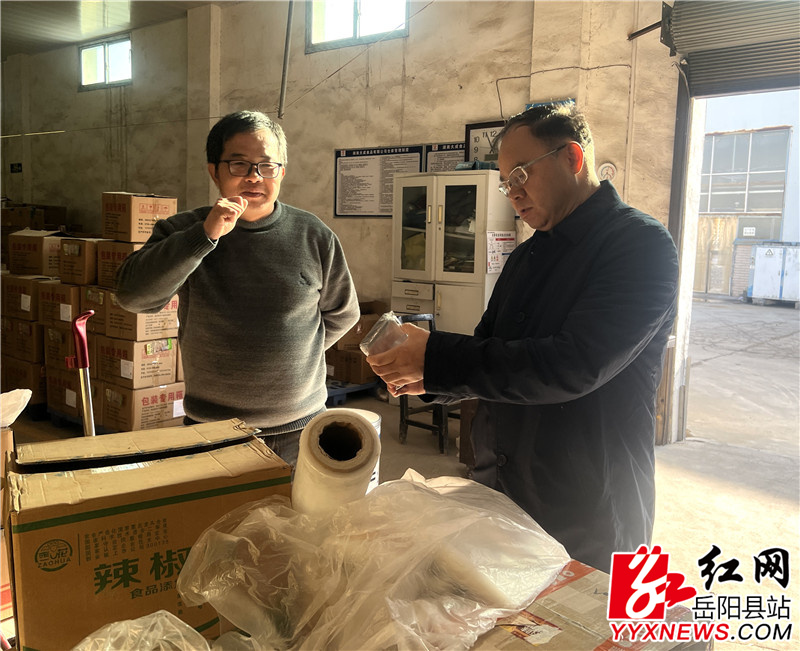 689d1fb9ea40a8d4bf9586a47a7418d4.jpg 689d1fb9ea40a8d4bf9586a47a7418d4.jpg