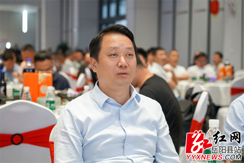 吴光文出席.jpg