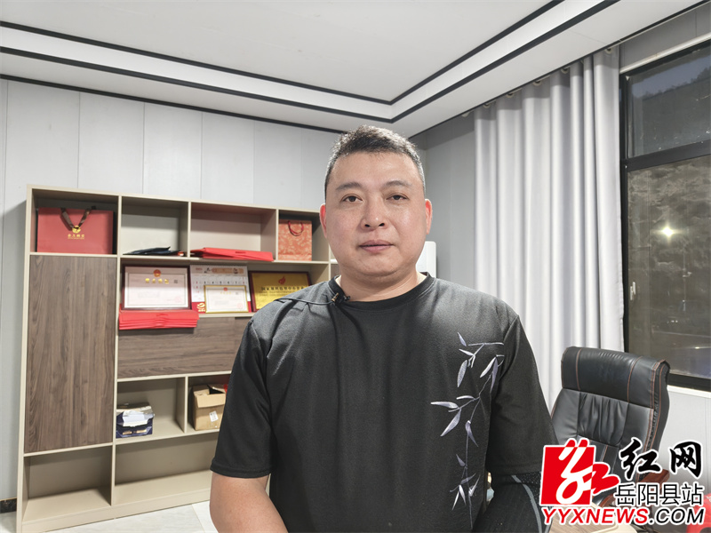岳阳县鸿图水产养殖有限公司负责人 郭克松.jpg