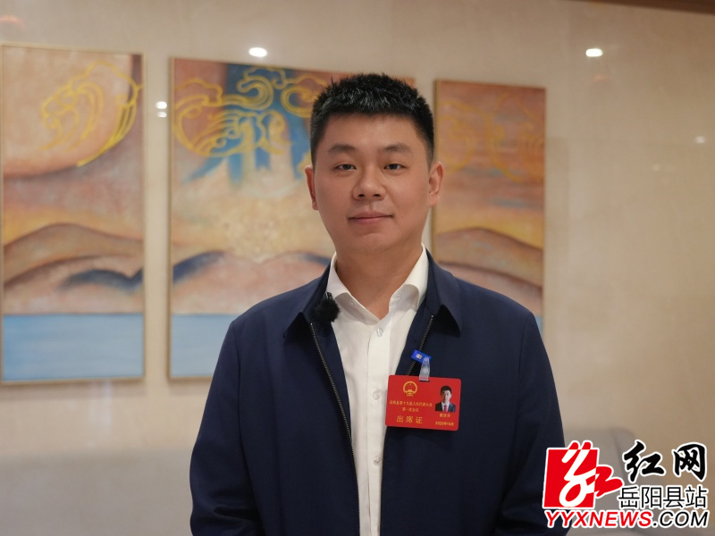 瞿亚乔.jpg 瞿亚乔.jpg