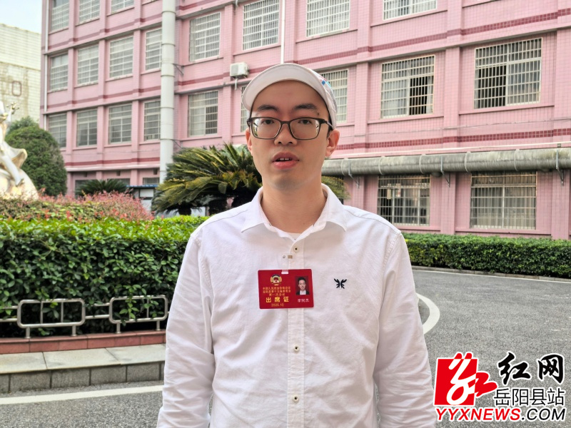 李同杰.jpg 李同杰.jpg