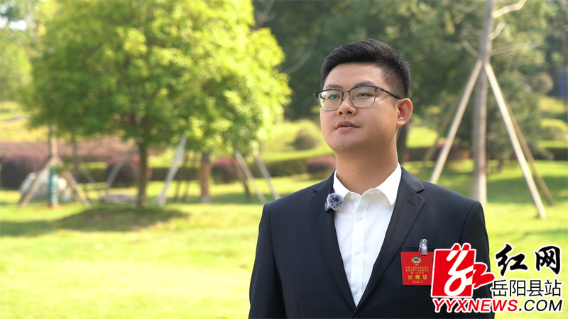 谈宇锋.jpg 谈宇锋.jpg