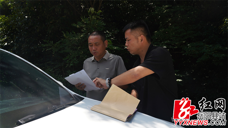 向护栏损毁路段责任方下发整改通知书.JPG