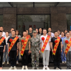 浔阳街道：送兵入伍铸军魂