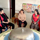 县统计局：开展“五个到户”主题党日活动