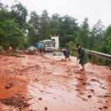 迎战强降雨丨泸溪县公路建设养护中心全力以赴打好汛期道路交通安全保卫战