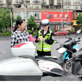 泸溪融媒丨泸溪交警：开展摩托车、电动自行车专项整治行动