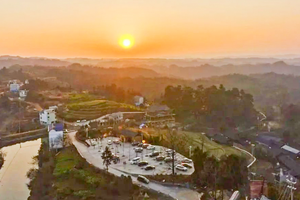 新寨坪.jpg 新寨坪.jpg