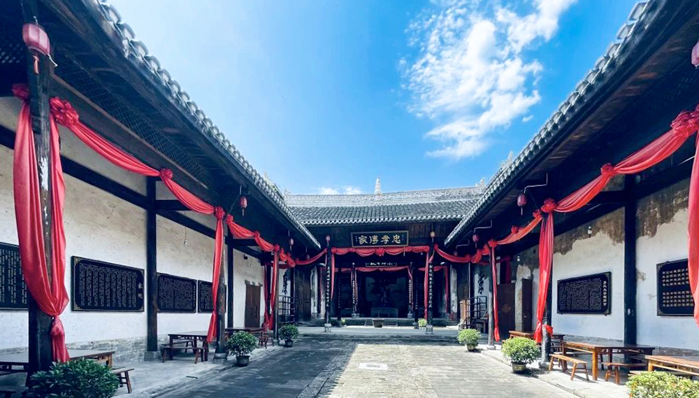 李家祠堂.jpg 李家祠堂.jpg