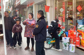 泸溪县城管执法局多措并举 全力恢复新春假期后市容秩序