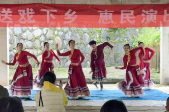 白洋溪乡：送戏下乡润民心 文化惠民暖白洋溪