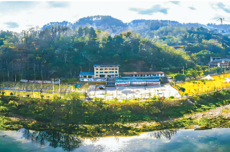 党建引领守初心 便民服务暖人心——泸溪县松柏潭村24小时便民服务擦亮基层治理幸福底色