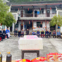 泸溪县政协委员和老干支部党员开展重阳节系列活动