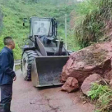泸溪县小章乡：干群齐心，做好灾后恢复工作