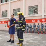 开学第一课丨泸溪开展高中军训消防应急演练