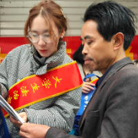洗溪镇：集市迎春送法，有“知”更有“味”