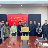 株洲市二中来泸溪县二中开展2025年“送培到校”结对帮扶活动