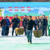 白羊溪乡首届“团结花开・菊韵丰收”农民趣味运动会：田间笑声里 藏着乡村振兴的鲜活力量