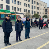 泸溪县城管执法局开展古镇市容市貌整治工作