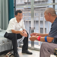符家波走访看望结对帮扶（联系）户