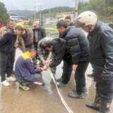 石榴坪乡开展森林防火、防汛度汛及地质灾害防治综合应急演练