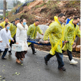 练防结合筑防线 以演备战护民安  ——解放岩乡开展地质灾害防治暨紧急避险应急演练