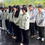 缅怀革命先烈 传承红色基因——潭溪镇开展清明祭祀烈士活动