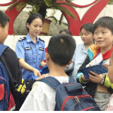 合水镇4.15国家安全教育 :筑牢学校与基层安全防线